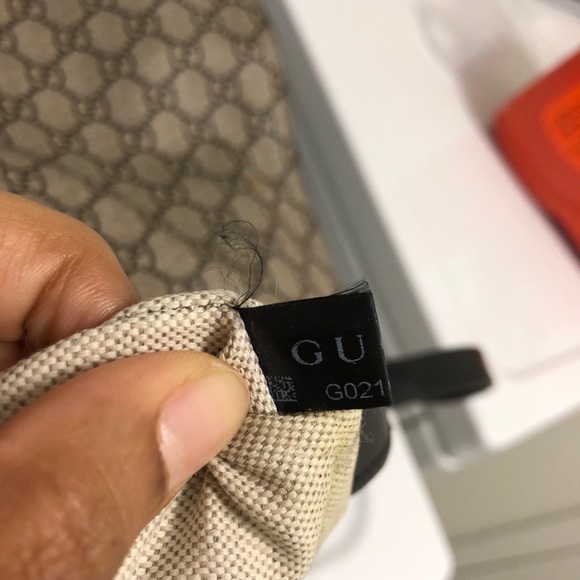 Gucci Tiger Face Soft GG Supreme Tote, Beige - Picture 5 of 8